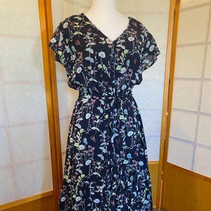 Gap Blue Floral Summer Dress - Fully Lined with Pockets - Size Medium